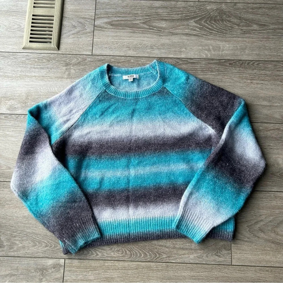 BB DAKOTA by Steve Madden  Ladies Ombre Wool Sweater - Picture 5 of 16